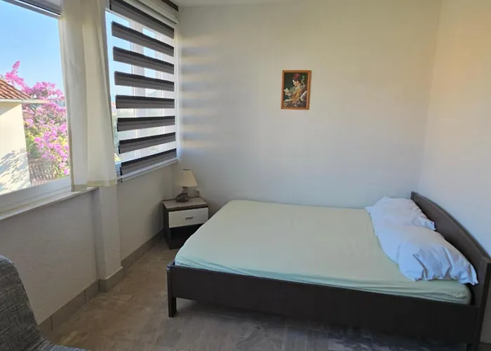 Alma Apartman Orebić