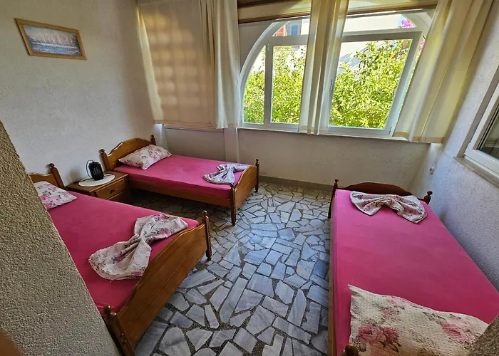 Alma Apartman Orebić