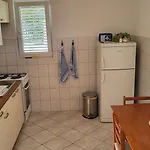 Apartamento Alma Orebić